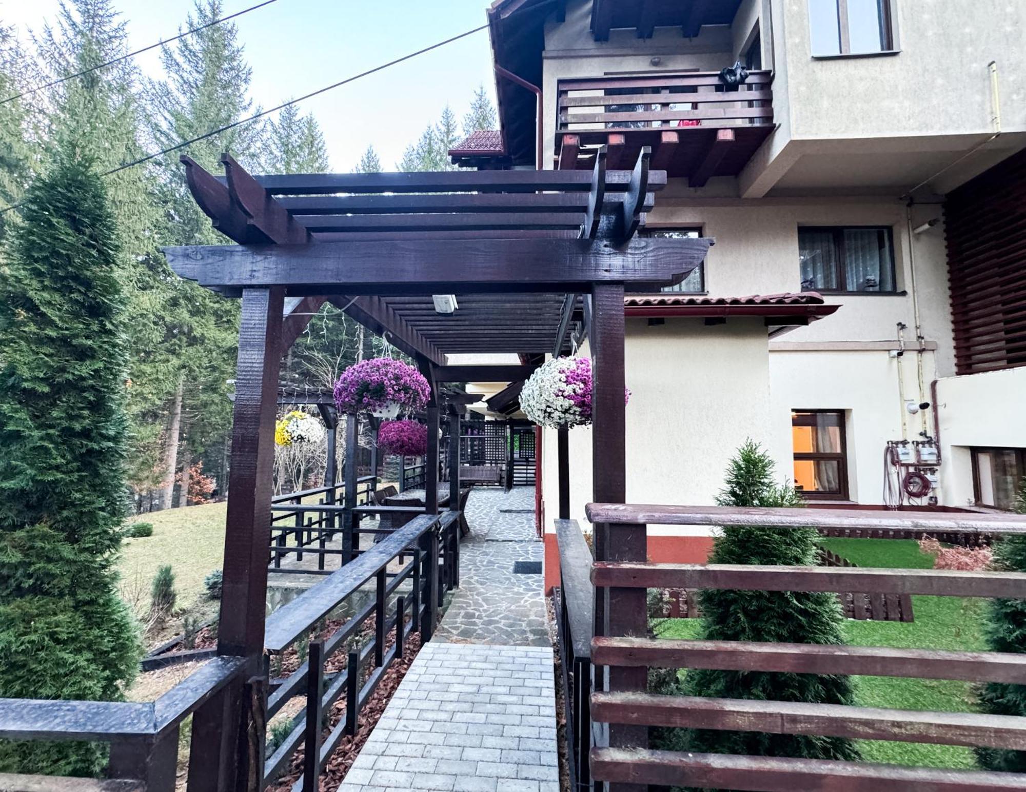 Impala Sinaia - Kudu Apartment ภายนอก รูปภาพ